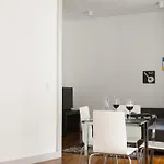 Downtown Cozy Apartment