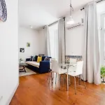 Downtown Cozy Apartment